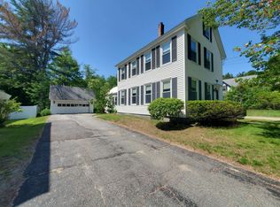 30 High St, Winthrop, ME 04364