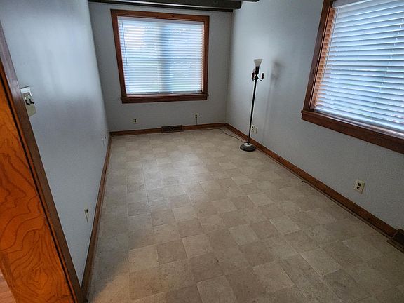 Family room, with ceiling fan.