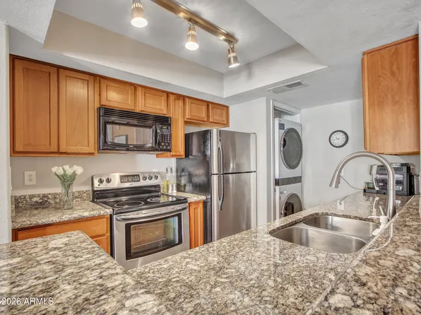 1333 E Morten Avenue #105, Phoenix, AZ 85020