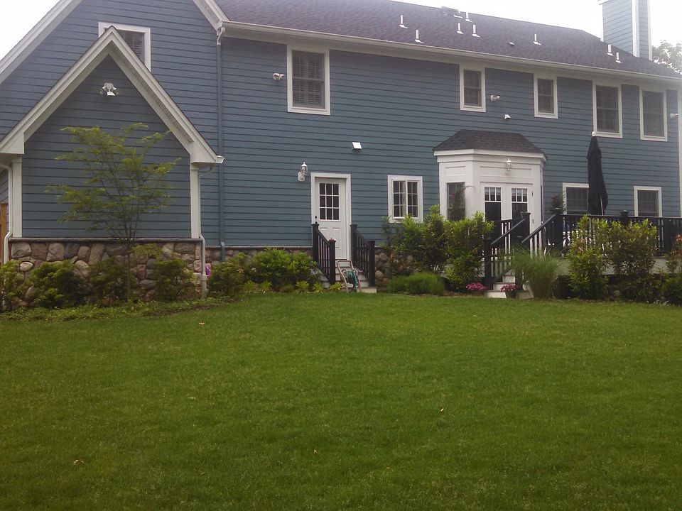 2nd image of 8 Durwood Pl