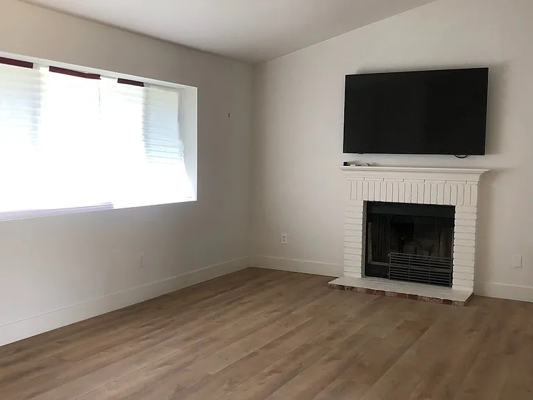 710 Aussie Ave — Photo 5