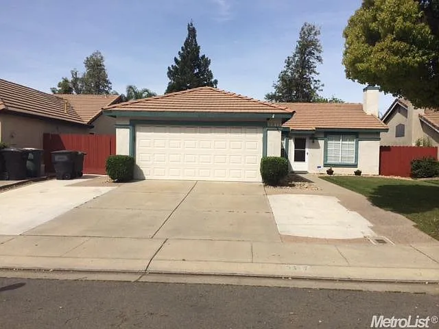 3517 Hallsboro Ct photo 1