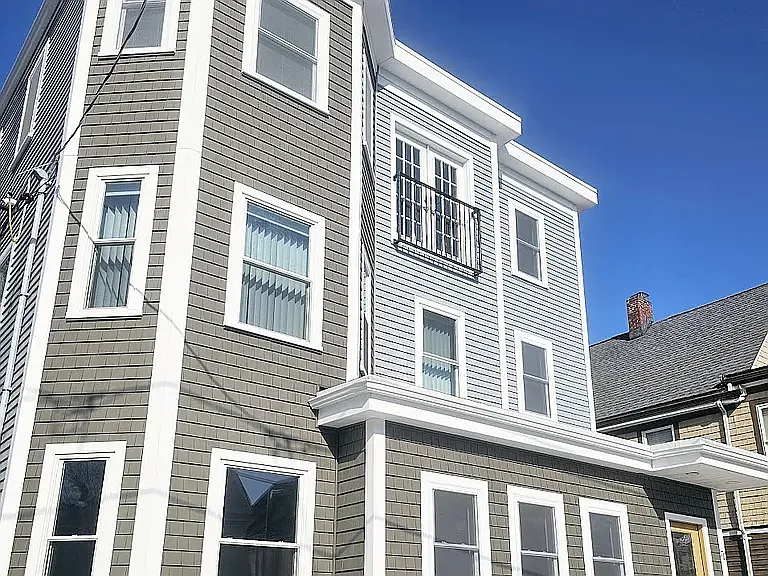 Building Photo - 76 Brent St #2