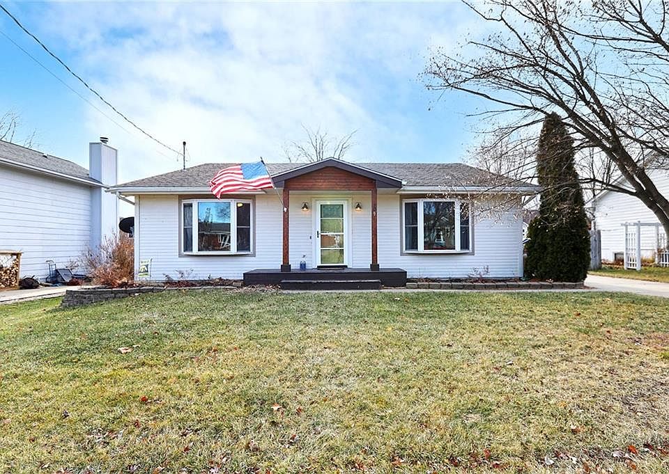 1st image of 709 Davis St