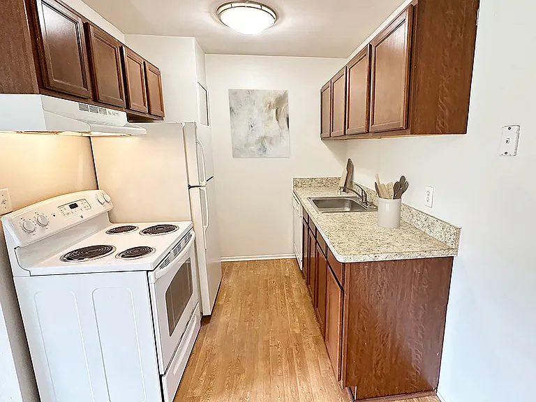 Village Oaks is a people and pet friendly community in a quiet residential area where tall trees and picnic areas surround you.
