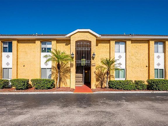 2nd image of 1861 Toucan Way Unit 1202