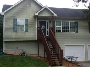 145 Single Tree Dr SE, Calhoun, GA 30701