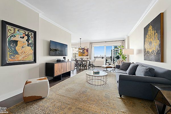 1st image of 60 E 8th St APT 20K