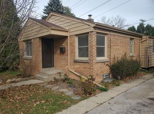 5624 N Dexter Ave, Glendale, WI 53209