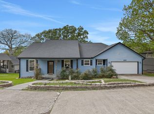 220 Harbour Row Dr, Coldspring, TX 77331