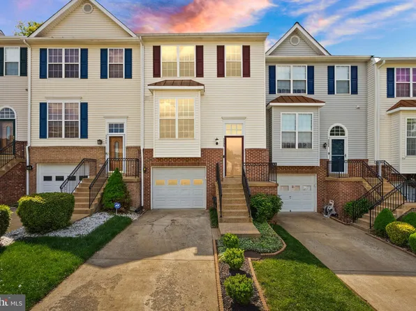 3398 Brahms Dr, Woodbridge, VA 22193