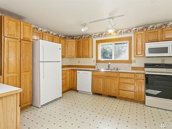 5th image of 504 Wabash Ave