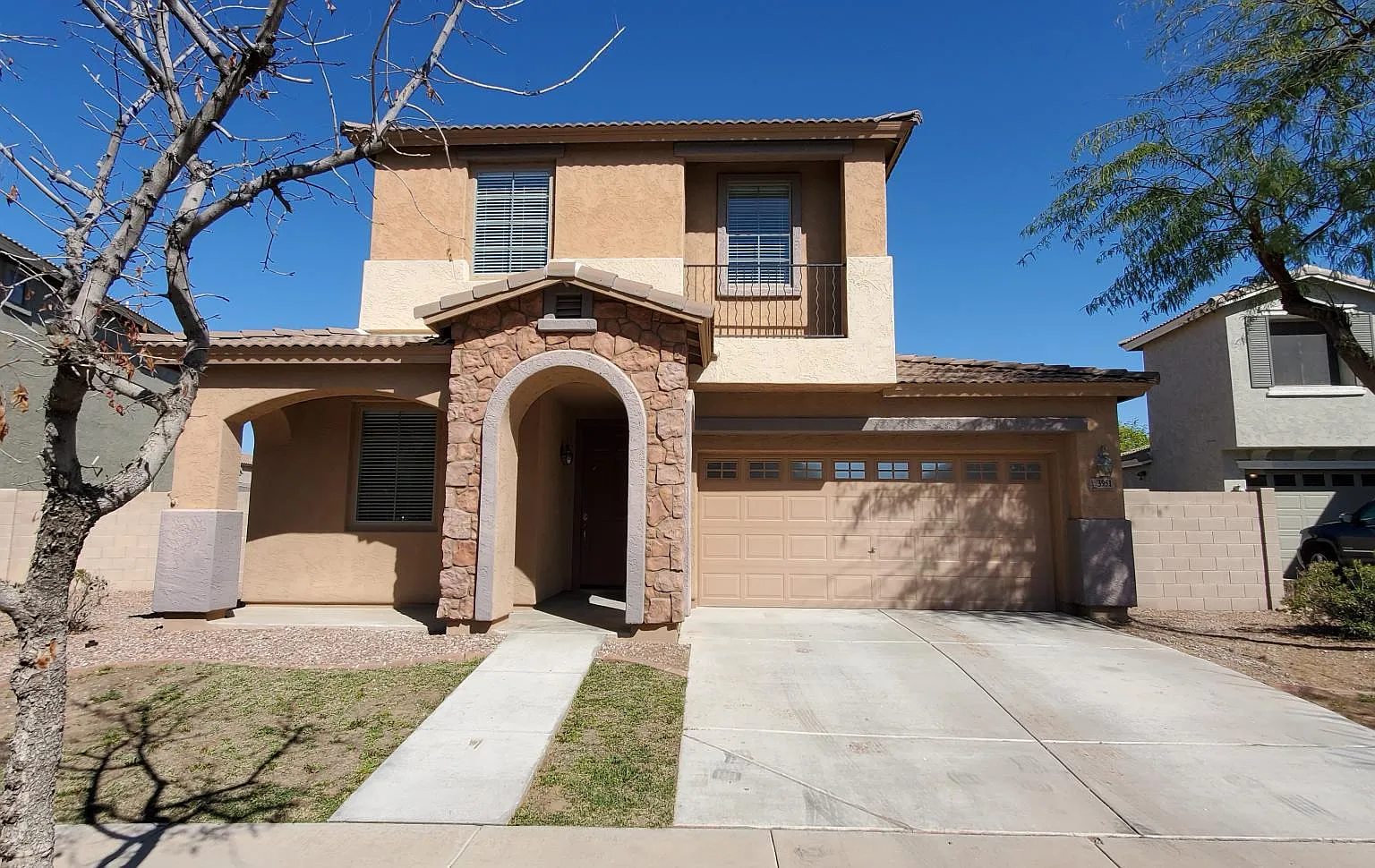 4 bed, 1828 sqft, $2,399 — Photo 1