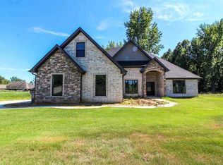 3204 Fairview Rd, Paragould, AR 72450