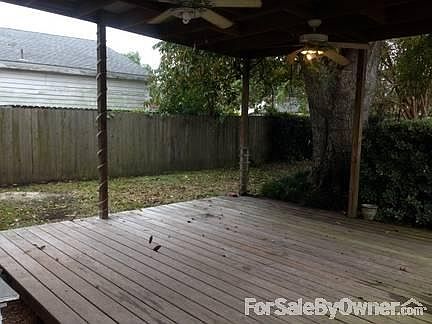 2nd image of 532 Brown Ave