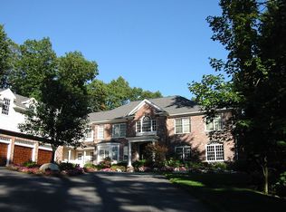 3 Whitehouse Ln, Weston, MA 02493