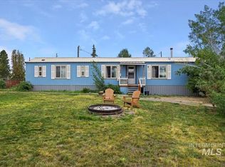 104 Poverty Ln, West Magic, ID 83352