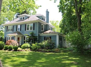 624 E Main St, Moorestown, NJ 08057
