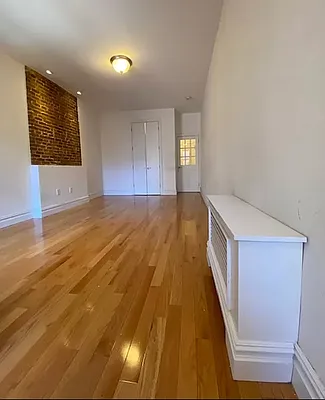 Rented by CitySites Real Estate Group | media 9