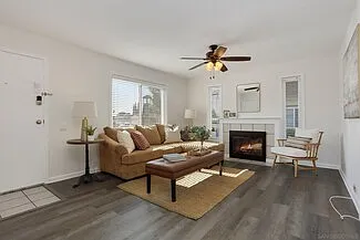 10559 Westonhill Dr — Photo 2