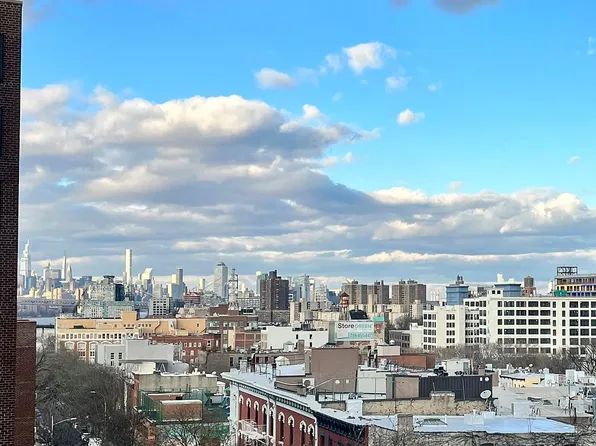 201 Clinton Ave APT 8D, Brooklyn, NY 11205