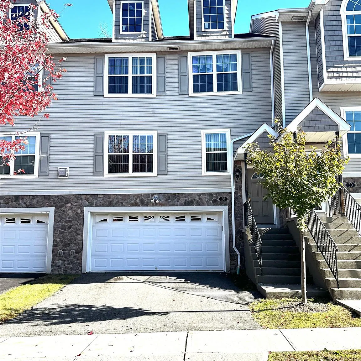 3 bed, 3.5 bath, 1750 sqft, $3,850 — Photo 1