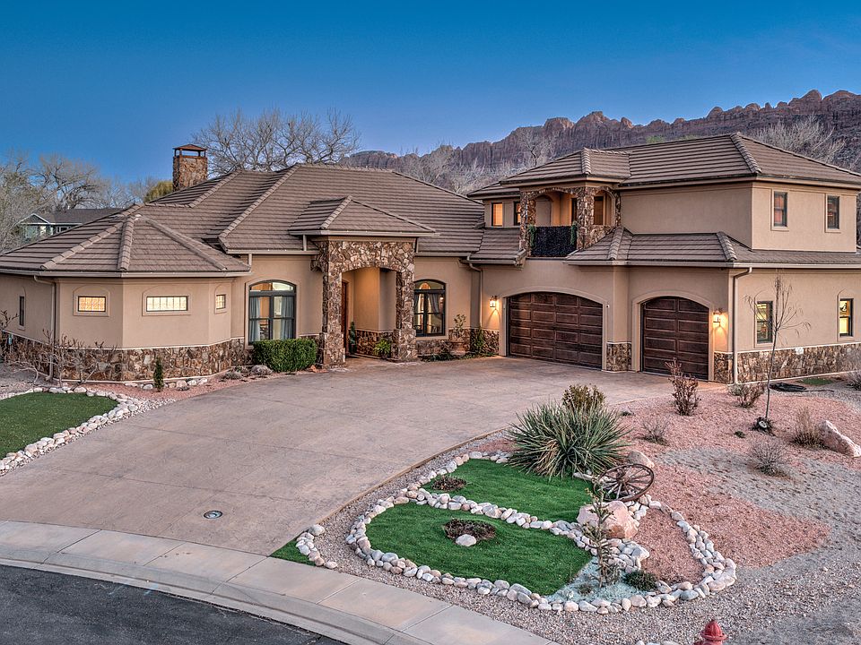 1st image of 2520 Willow Creek Rd