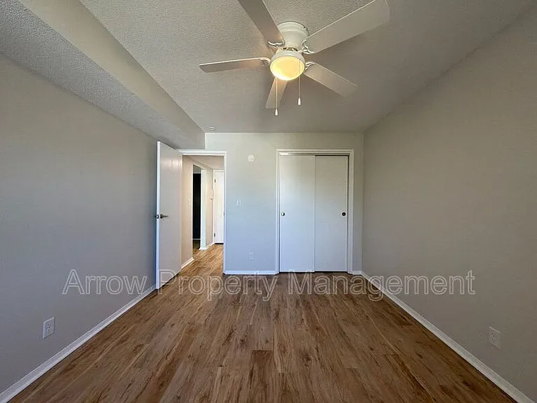 649 S 18th St #34 — Photo 6