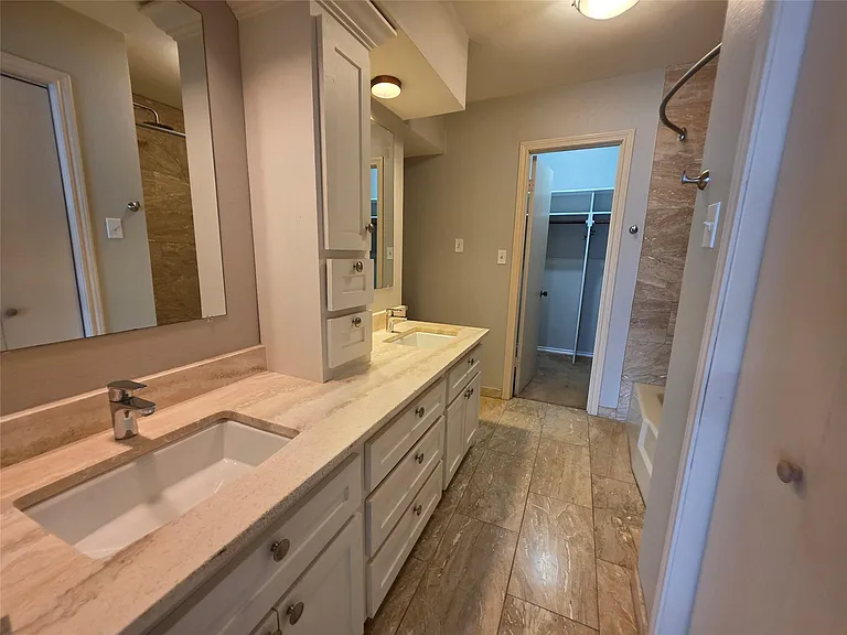 4519 Kingston Harbor Dr — Photo 10