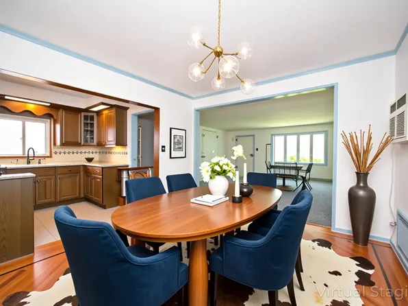 1726 East 52nd Street image 5 of 31