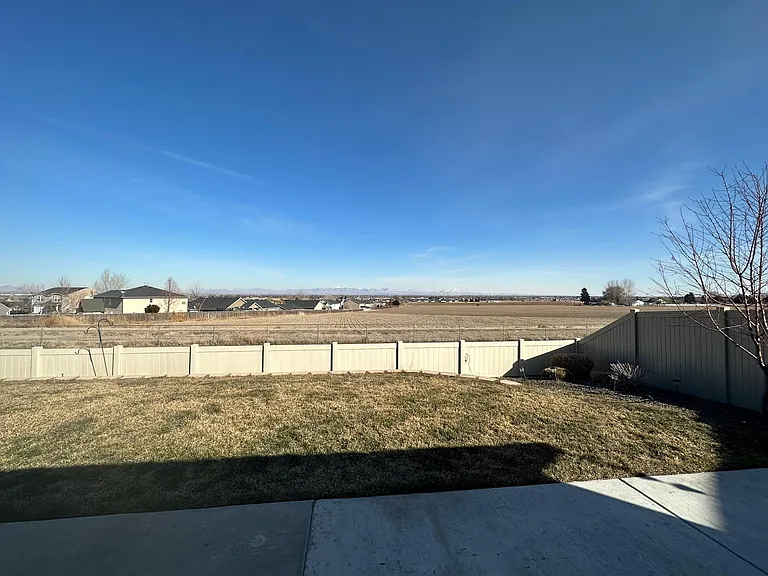 16214 Dietz Way — Photo 33
