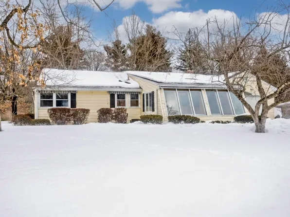 404 Brush Hill Ave, West Springfield, MA 01089