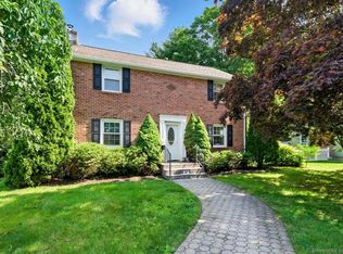 51 Sunset Ter, Unionville, CT 06085