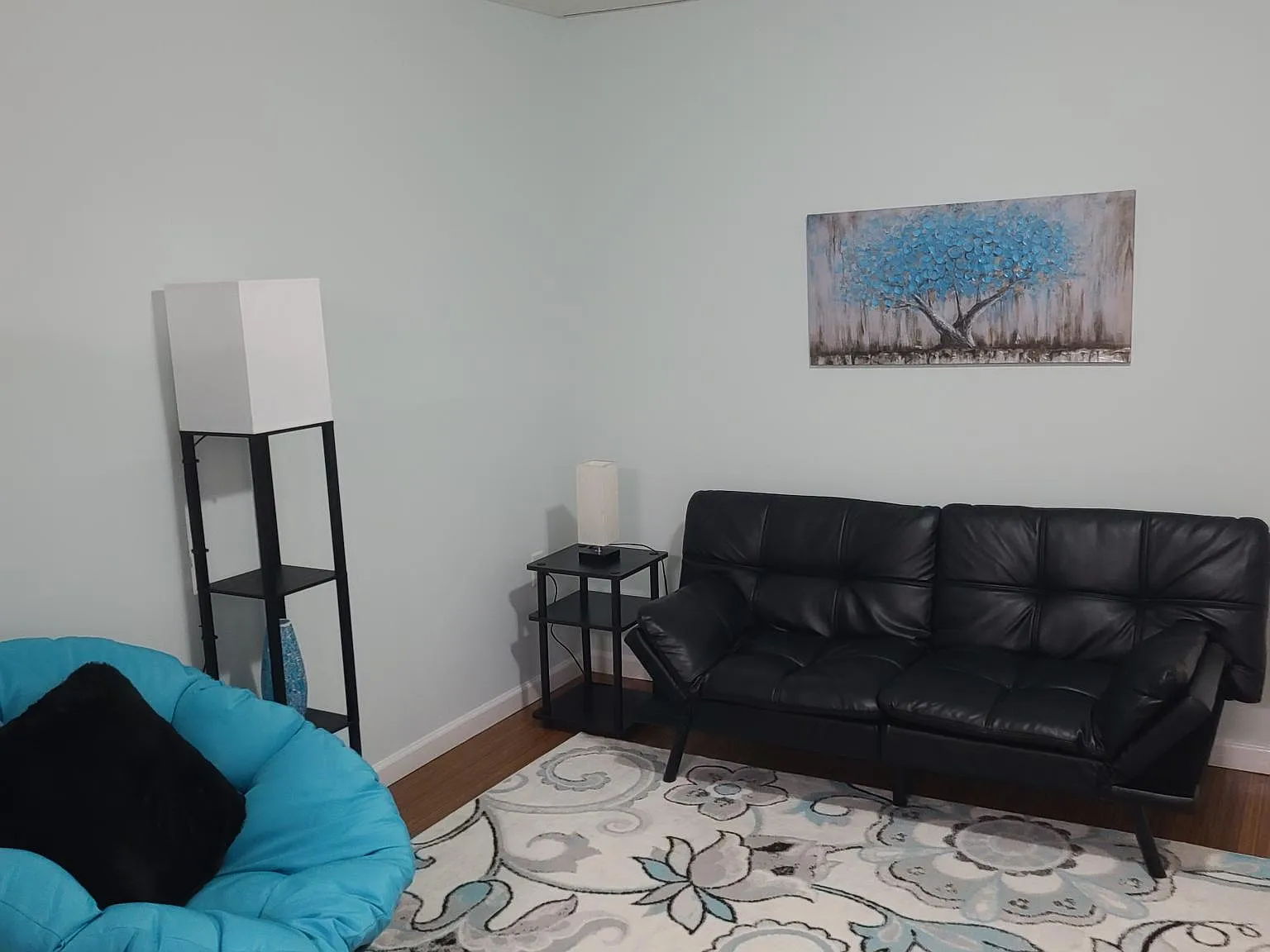 39 Pine Street — Photo 2