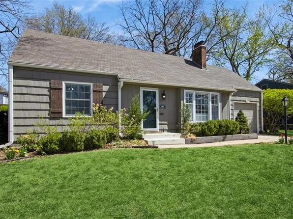 7407 Chadwick St, Prairie Village, KS 66208