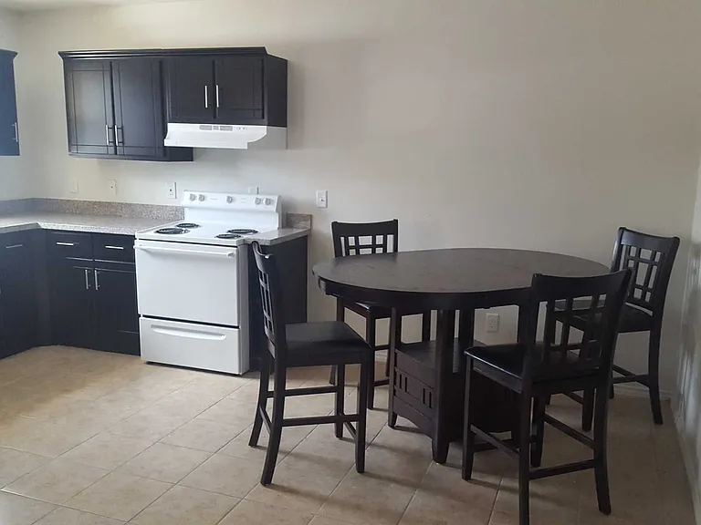 Calli Village Apartments — Photo 10