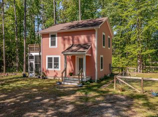 130 Edgewood Ln, Irvington, VA 22480