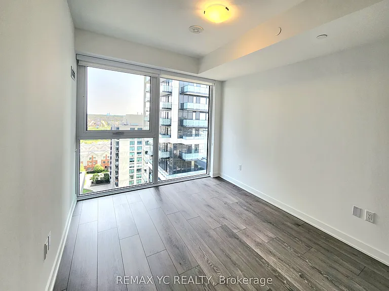 95 Oneida Cres #1407 — Photo 12