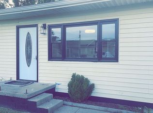 1021 Kennedy St, Louisa, KY 41230