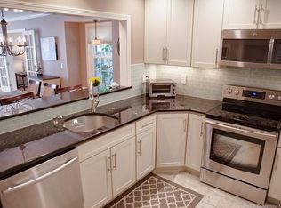 791 Long Hill Rd APT A, Middletown, CT 06457