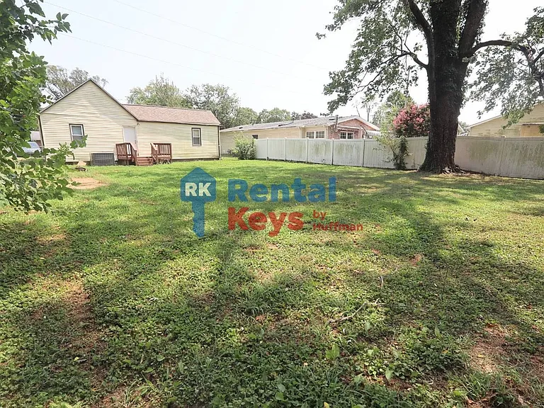 1931 S Red Bank Rd — Photo 12