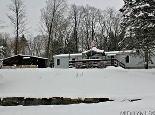 386 Russia Rd, Poland, NY 13431