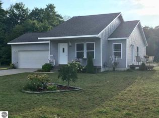 5190 Palmer Pl, Traverse City, MI 49685