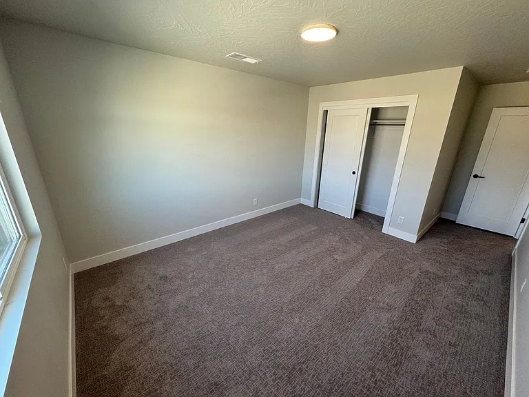 3934 E Fossil Way — Photo 16