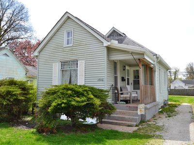 1310 E Washington St, Clinton, IL, 61727