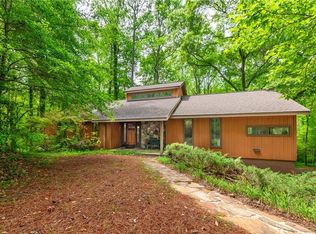 3075 Berry Rd, Loganville, GA 30052