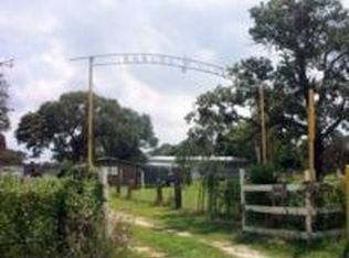 59 Enchanted Dr, Somerset, TX 78069