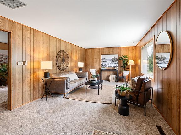 5th image of 20725 Morris Rd