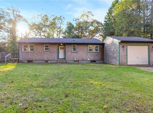 126 Little Rest Rd, Kingston, RI 02881