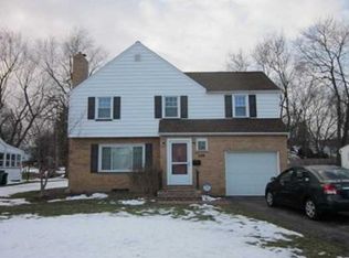 559 Shelford Rd, Rochester, NY 14609